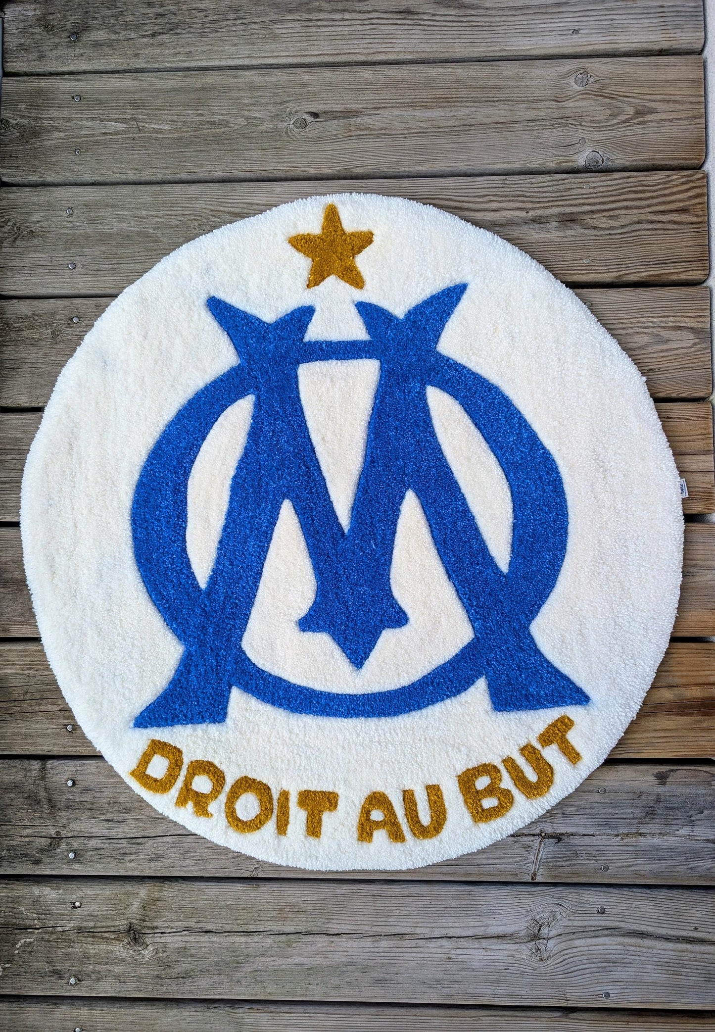 TUFTING TAPIS, Tapis motif  OM/Olympiques de Marseille Tapis personnalisé , Tufting Rug