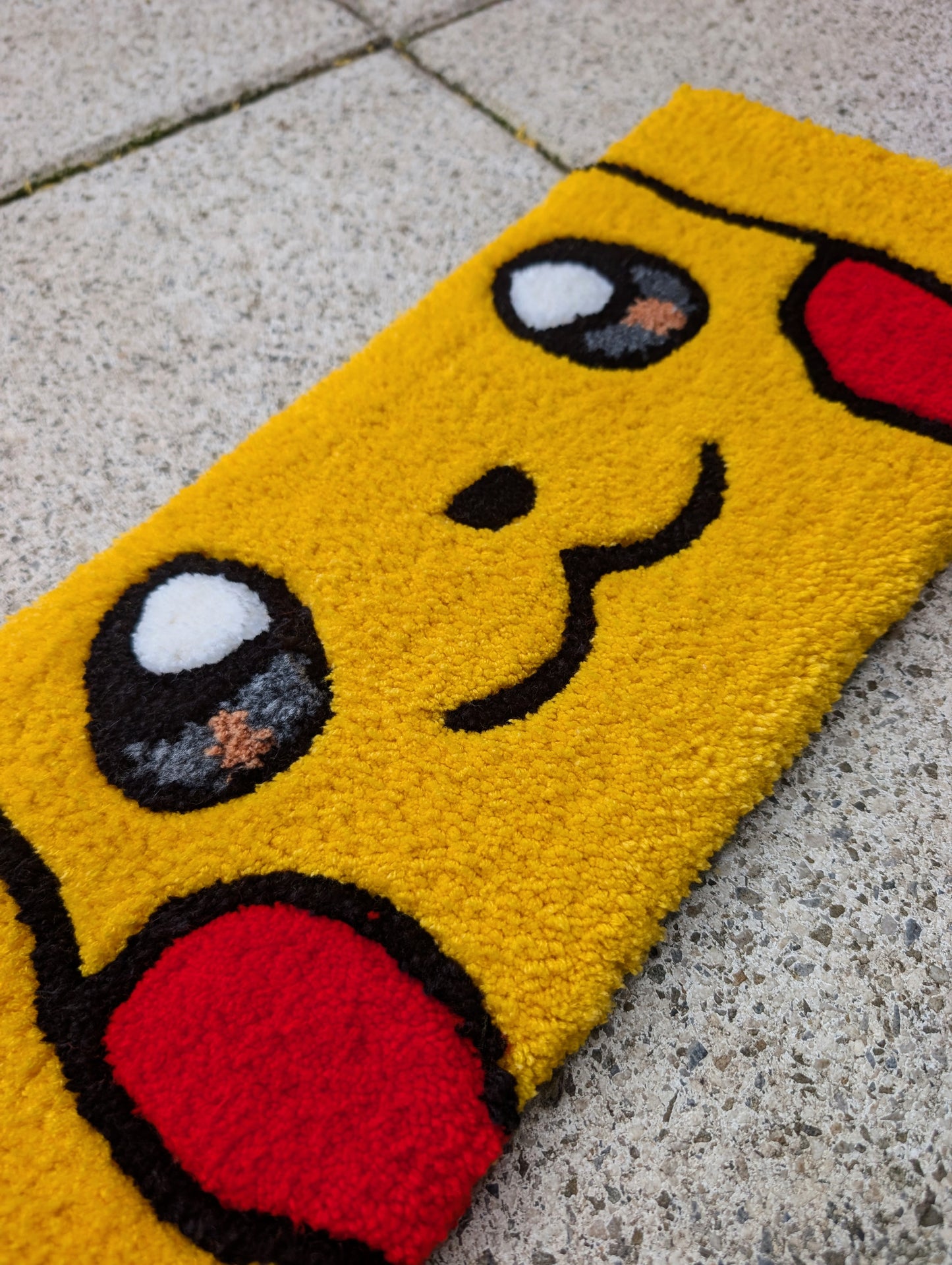 TUFTING TAPIS, Tapis pour clavier SPIDERMAN / Luffy  / Pikachu, Tapis personnalisé , Tufting Rug